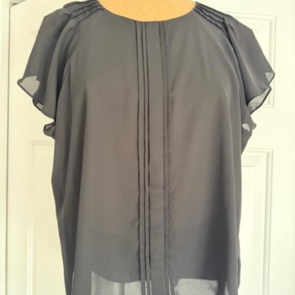 Round Neck Short Sleeve Petite Blouse - Picture 1 of 3